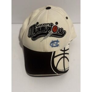 NORTH CAROLINA TARHEELS Men Basketball UNC NCAA 2005 ADJUST HAT TOW TOP OF WORLD